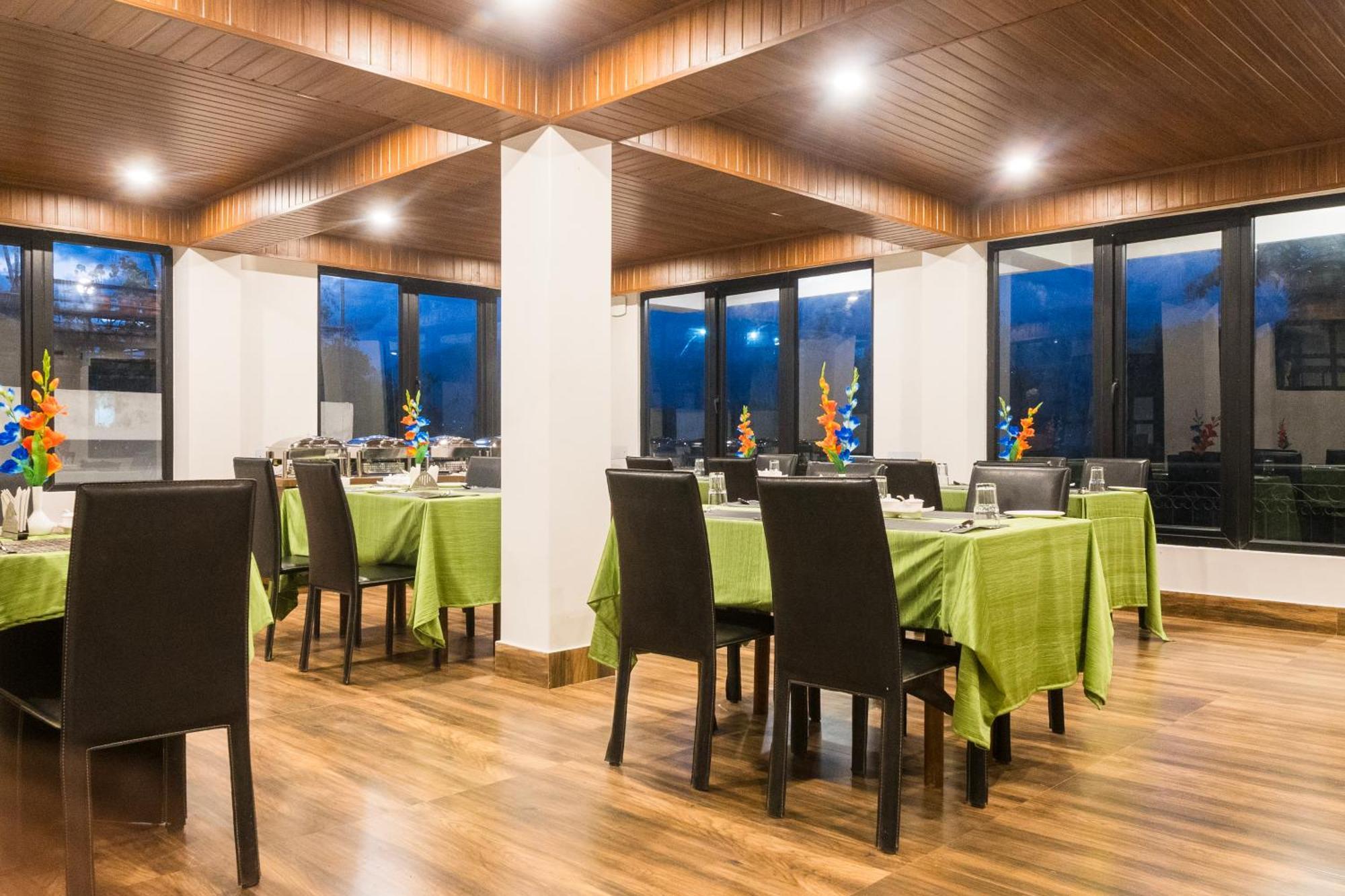 Sparrow Cherry Resort 2 Min Walk To Mg Marg Гангток Екстериор снимка